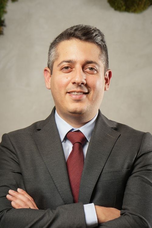Andreas Tziarras Article